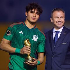 Stephano Carrillo es el goleador del Premundial 2023