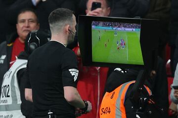 El colombiano fue una de las figuras en la victoria de los Reds 0-1 sobre Chelsea en Wembley. Cuarto título de Lucho en Inglaterra.