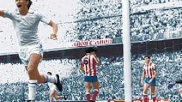 <b>CUATRO AÑOS DE BLANCO</B>. Durante esos años disputó 120 partidos y marcó 56 goles.