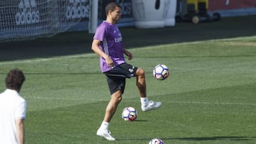 Pepe se ejercitó al margen y será baja el sábado.