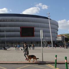 La UEFA notifica el adiós de la Eurocopa a San Mamés