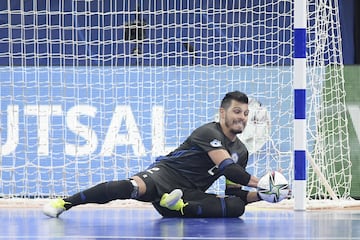 Leo Higuita (Kazajistn, 38 a?os)