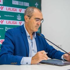 El mercado del Racing de Ferrol sigue en marcha