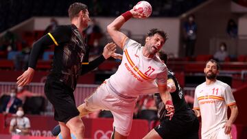 Antonio Garc¨ªa (balonmano), n¨²mero 7 en la lista del PSC por La Llagosta.