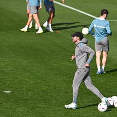 Simeone cambia el plan ante el Barça en el Metropolitano