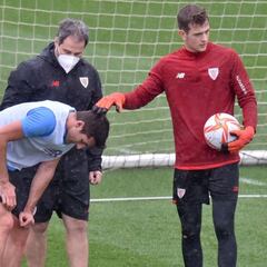 Lezama: Vivian da el susto y Capa se resiente