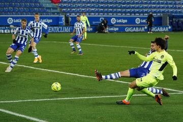 Asistencia de Joao Félix a Luis Suárez