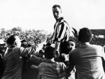 John Charles triumphed with Juventus between 1957 and 1962.