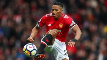 Querétaro presenta a Antonio Valencia como su refuerzo para el Clausura 2021