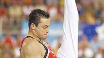 Víctor Cano en los arcos.