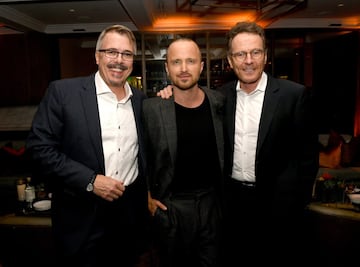 El director de 'El Camino' mostró su excelente relación con los dos protagonistas de 'Breaking Bad'; Aaron Paul y Bryan Cranston.