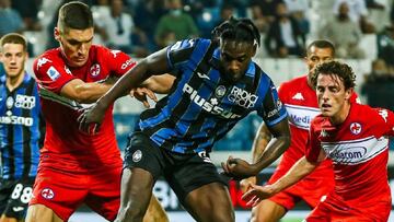 Atalanta pone pausa a la oferta de Newcastle por Duván Zapata