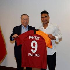 "Mónaco hizo una gran oferta a Falcao, pero él nos prefirió"