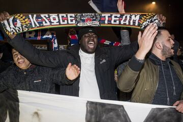 Ofensiva conjura de los ultras del PSG en el recibimiento a su equipo