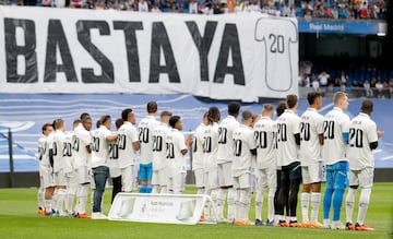 Antes del inicio del encuentro, el club madridista organizó un homenaje a Vinicius, que sufrió insultos racistas en el anterior partido.