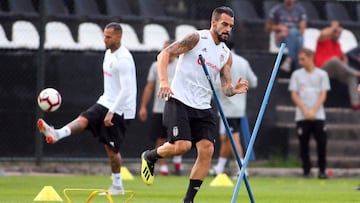 Álvaro Negredo durante una sesión de entrenamiento.