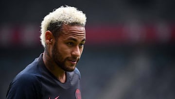 Paris Saint-Germain&#039;s Brazilian forward Neymar takes part in a training session at the Shenzhen Universiade Stadium in Shenzhen on August 2, 2019, on the eve of the French Trophy of Champions football match between Rennes and Paris Saint-Germain. (Ph