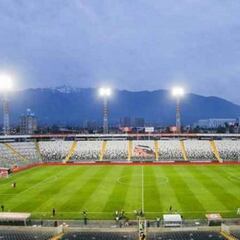 ¿Cuántos curriculum de técnicos ha recibido Colo Colo?