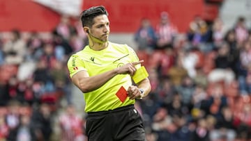 El árbitro rumano Muresan Muresan pitará el Real Valladolid-AD Ceuta