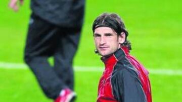 <b>EN EL PUNTO DE MIRA. </b>Domínguez podría acabar en el Valencia.