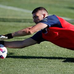 Grbic: “Simeone habla en positivo conmigo y con los que no juegan”