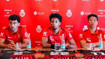Presentación de los fichajes del Mallorca Morey, Mojica y Asano.