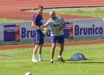 El Atleti entrena en Brunico al pie de los alpes italianos