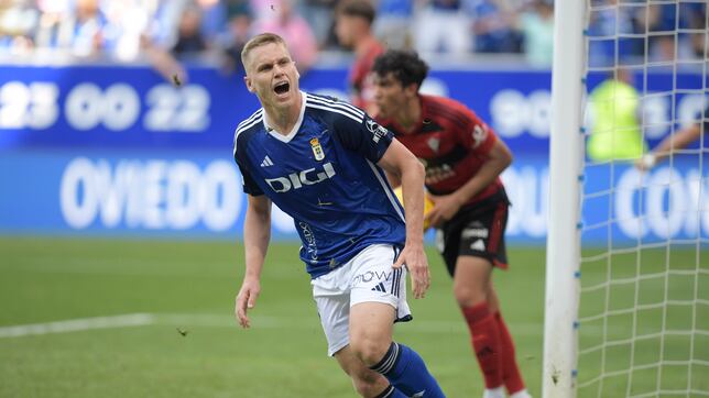 El hombre de los golazos amenaza el muro del Mirandés