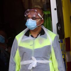 Así es la estrategia "Covid cero" que propone el ColMed: cierre de actividades, pase de movilidad...