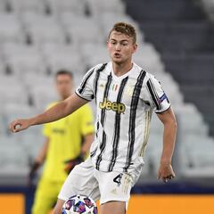 La Juve planta cara con De Ligt