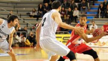 Dominic Waters tuvo un alto rendimiento en Manresa.