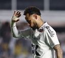 Neymar ‘se niega’ a jugar... ¡por el césped!