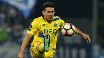 Héctor Herrera estaría en la órbita de Mourinho para reforzar al United