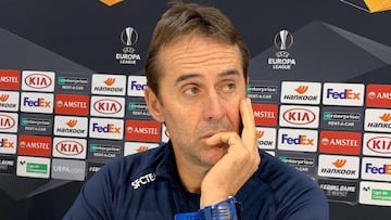 Lopetegui, durante la rueda de prensa del Sevilla.