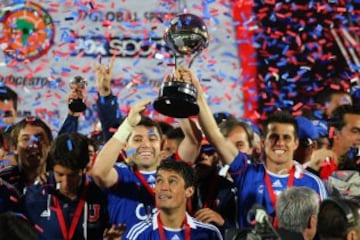 14 de diciembre de 2011: Universidad de Chile es campeón de Copa Sudamericana tras vencer 3-0 a Liga de Quito en el estadio Nacional.