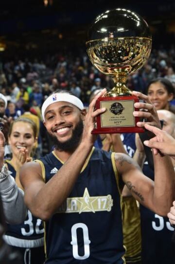 Brandon Armstrong, MVP entre los famosos.