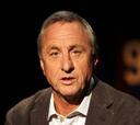 Cruyff: "Con Messi pasan cosas internas que no sabemos"