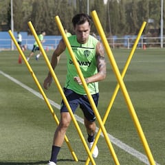 Levante: Toño reaparece en Buñol tras abandonar la prisión