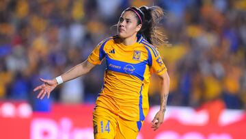 Lizbeth Ovalle celebrates her goal 1-0 of Tigres during the Quarter-Finals first leg match between Tigres UANL and Monterrey as part of the Torneo Clausura 2025, Liga MX Femenil at BBVA Bancomer Stadium on April 25, 2025 in Monterrey, Nuevo Leon, Mexico.