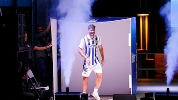 Melero en la presentación de la plantilla del Leganés
