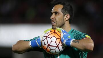 Bravo: "Le sacamos puntos a rivales directos para clasificar"