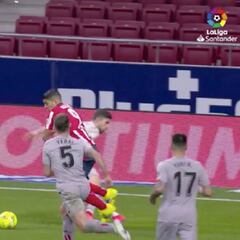 El penalti de Núñez a Luis Suárez que protestó el Athletic