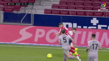 El penalti de Núñez a Luis Suárez que protestó el Athletic