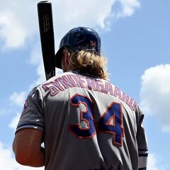 Reporte: No habrá postemporada expandida ni bateador designado universal en 2021