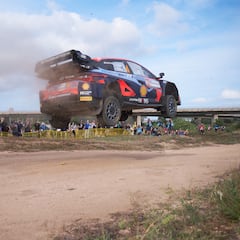 Sordo se queda sin opciones; Lappi y Ogier se la juegan a la décima