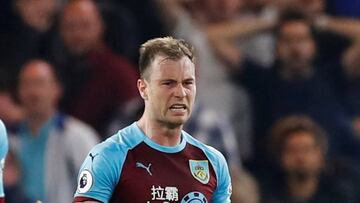 Soccer Football - Premier League - Chelsea v Burnley - Stamford Bridge, London, Britain - April 22, 2019  Burnley&#039;s Ashley Barnes and James Tarkowski celebrate after the match             