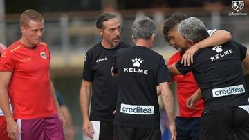 Vel&aacute;zquez, en el momento de su lesi&oacute;n durante la pretemporada.