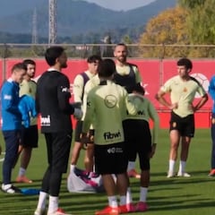 Leo Román y Toni Lato, recuperados