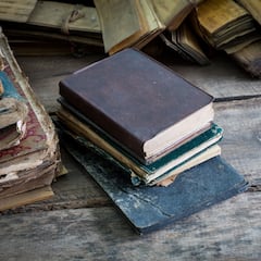 Estafan a un jubilado más de 20.000 euros con la venta de libros por su “escaso nivel cultural”: la Justicia confirma la condena