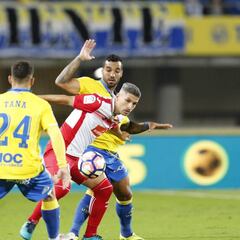 Con Diego Reyes los 90', Espanyol consigue empate con Las Palmas